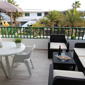 roxy-home.in-canary-islands.com/